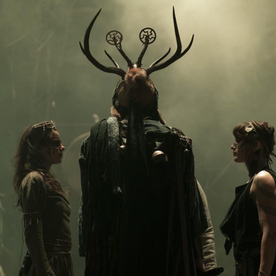 Folclórico, Sombrio e Intenso: Uma jornada até o primeiro amanhecer das antigas raízes nórdicas - Heilung em Londres