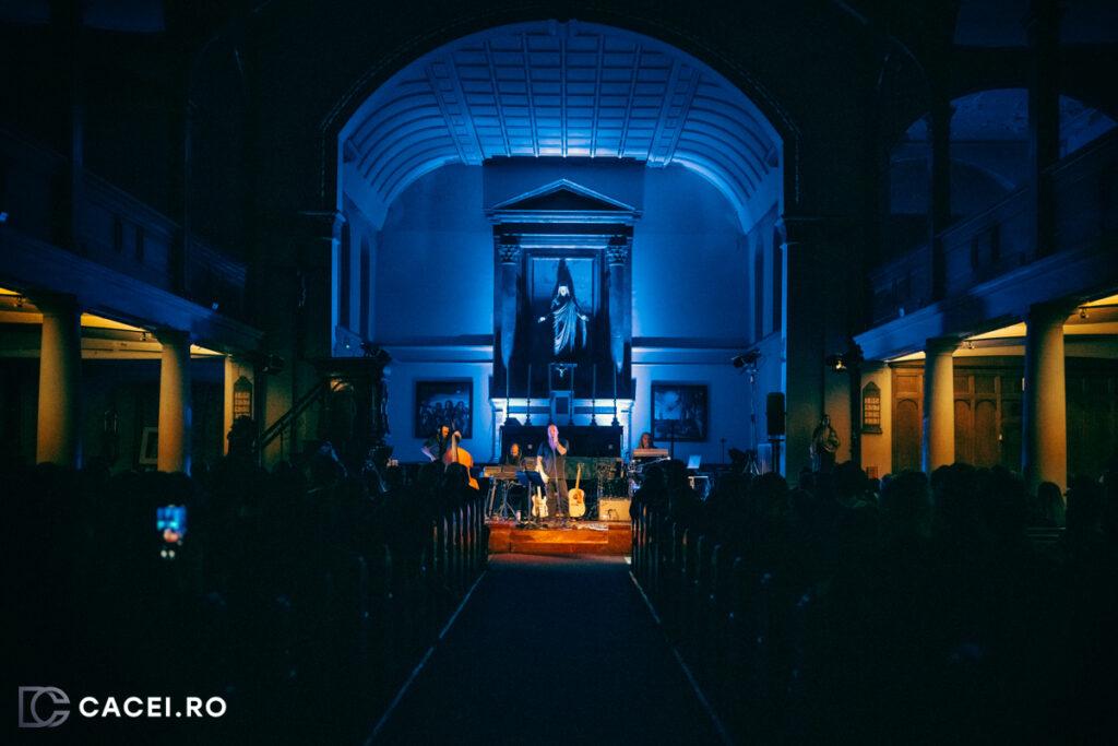 Steve Von Till na igreja St John em Londres, 2023