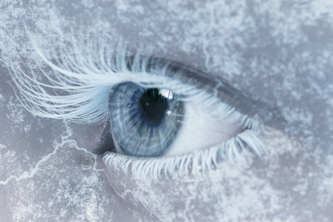 Lake Malice lançou um videoclipe de inverno para o novo single ‘Eternal December’ ❄️