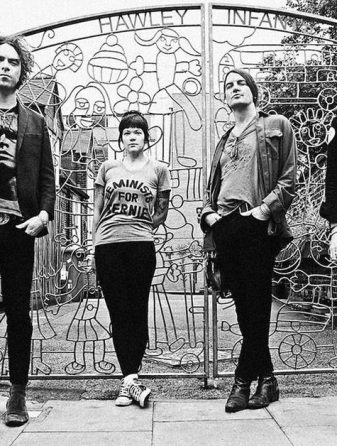 Ouça o novo single do The Dandy Warhols 'I Will Never Stop Loving You' com participação de Debbie Harry