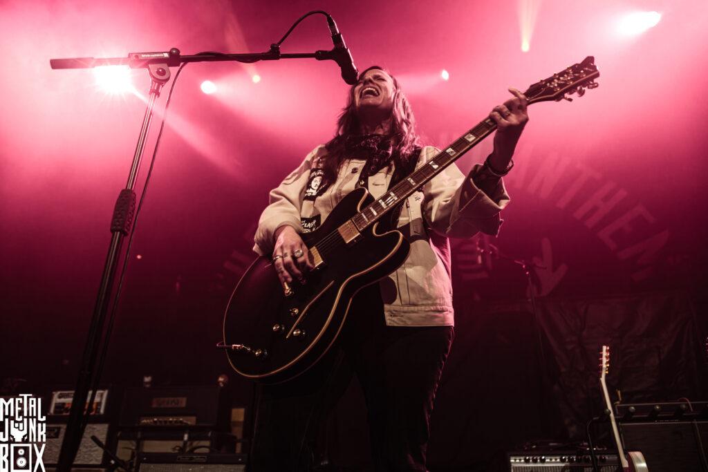 emily wolfe nick davarias 5