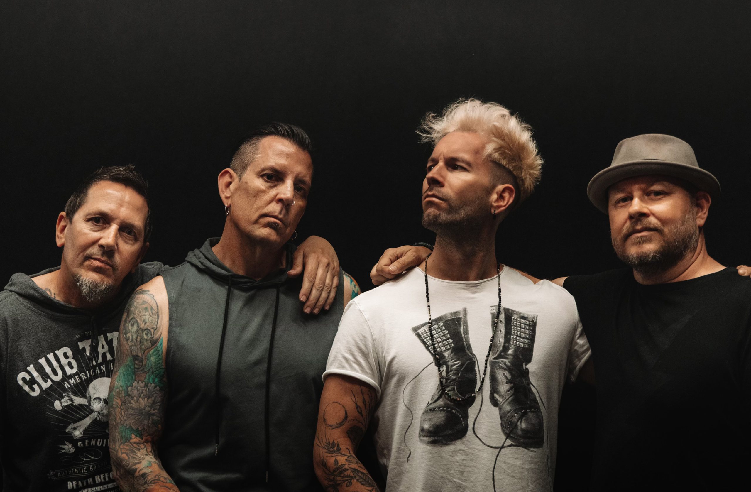 Gray Daze anuncia primeira turnê no Reino Unido em memória de Chester Bennington