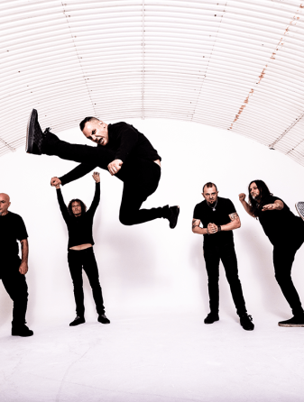 Breed 77 Lança Novo Single Épico "Outside"