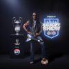 Lenny kravitz vai agitar o show de abertura da final da UEFA Champions league apresentado pela Pepsi