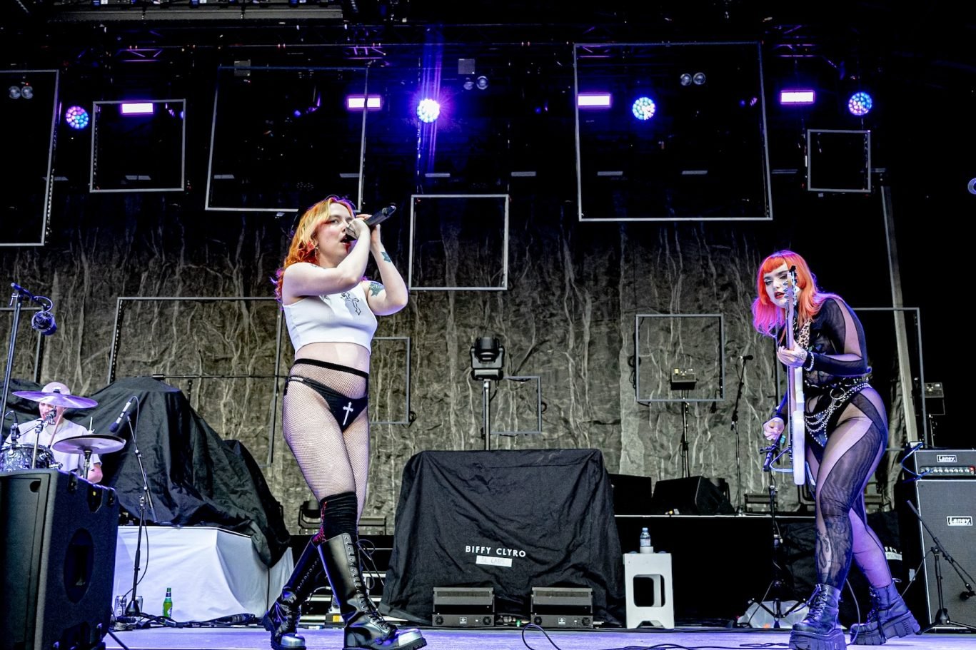 Biffy Clyro ft Witch Fever at Halifax The Piece Hall 23-08-24