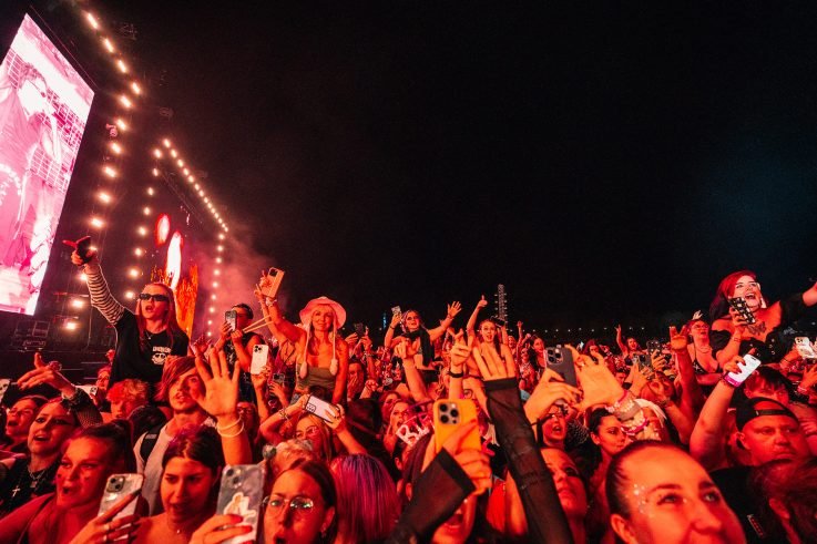 Crowd Photos from Yungblud's Bludfest 2024