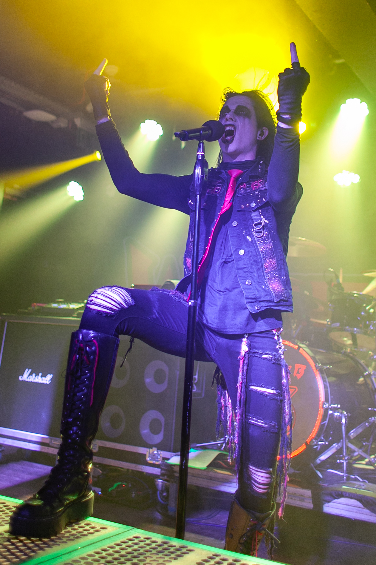 Wednesday & Faster Pussycat Unleash ‘No Apologies’