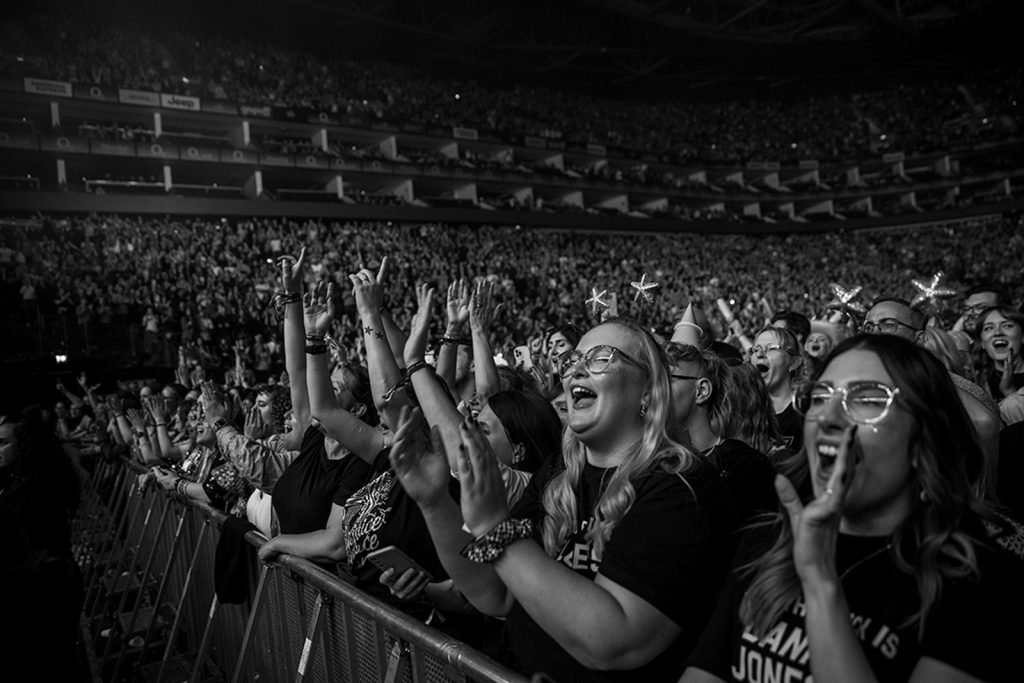 McFly’s 21st Birthday Bash at the O2 Arena: A Night of Nostalgia and Energy on 09/10/24