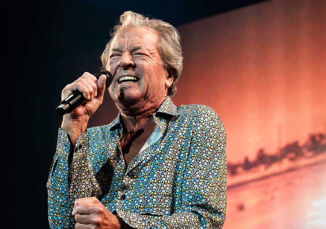 Deep Purple and REEF at The O2, London 2024