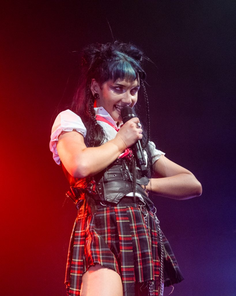 Delilah Bon Garage London Asha Sitarz 08