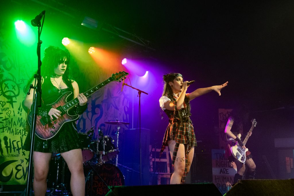 Delilah Bon Garage London Asha Sitarz 09