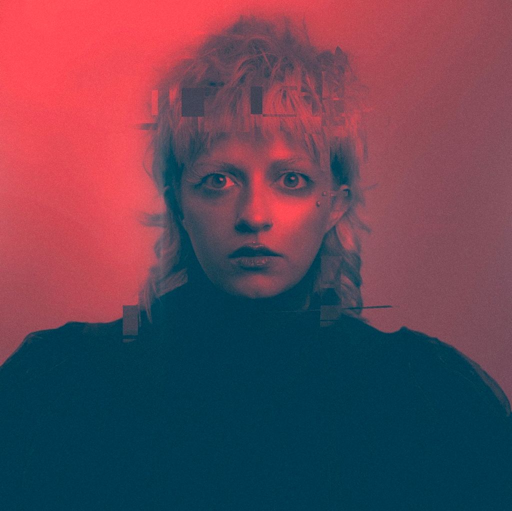 Izzy Reign releases new Self Titled album