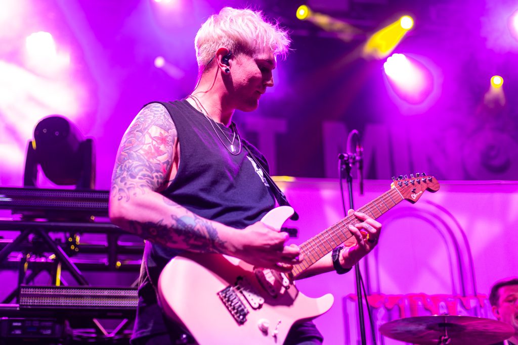 Elliot minor manchester mjb 3