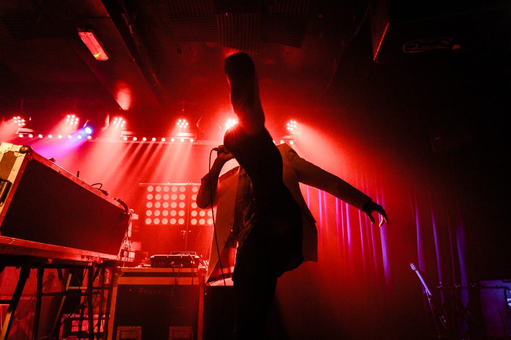 Hang Linton The Lexington Magda Campagne 7