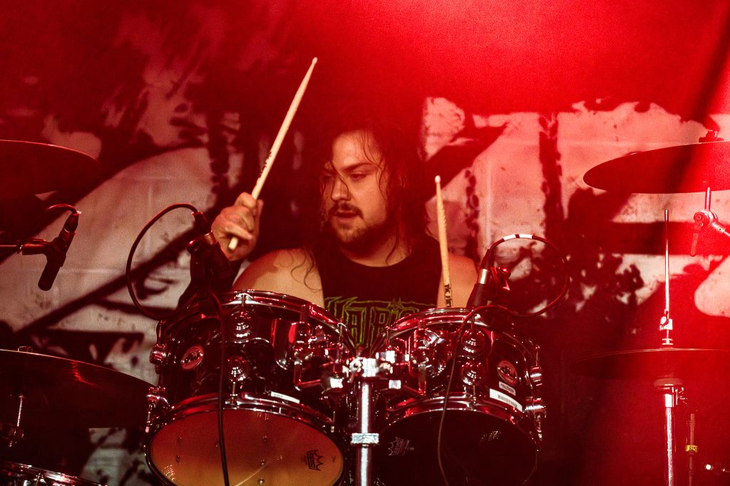 Vio lence Sheffield 4