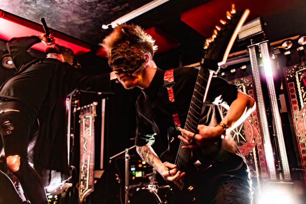 vailed Leeds 18.04.2025 13