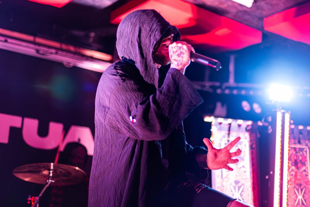 vailed Leeds 18.04.2025 8