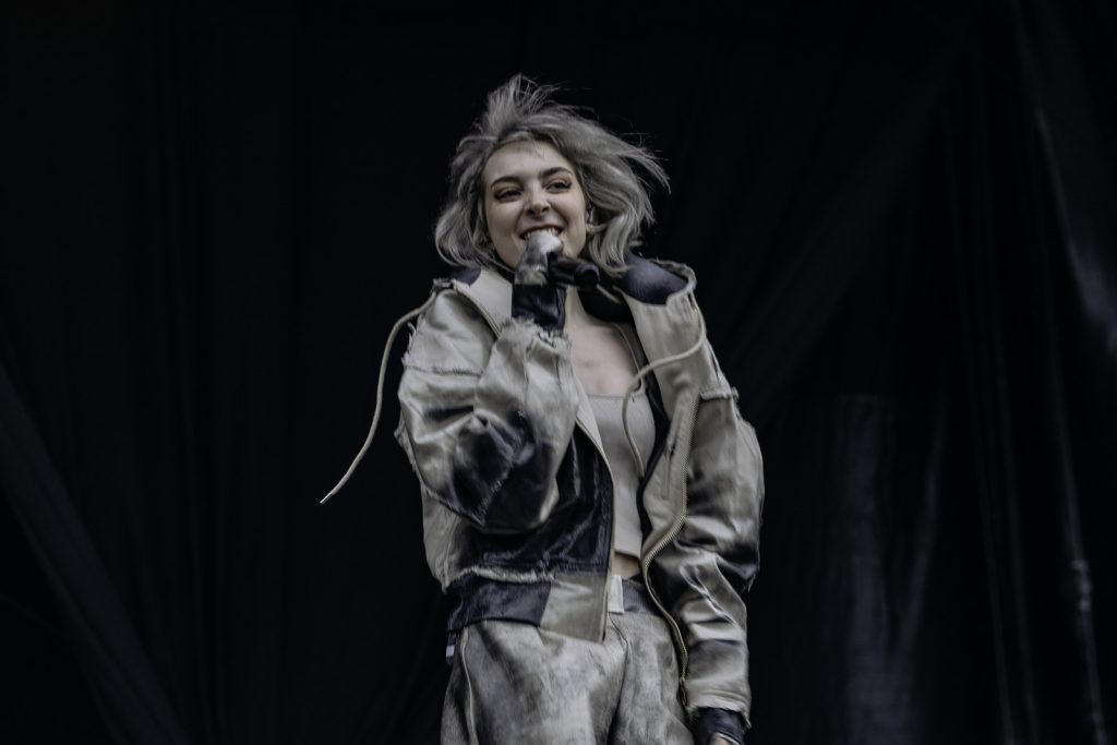 Sophie Powers at Slam Dunk 2025: Live Gallery