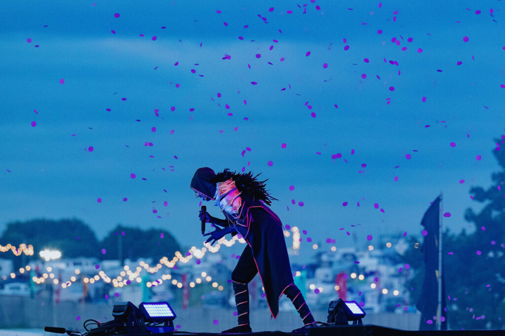 © Sarah Louise Bennett