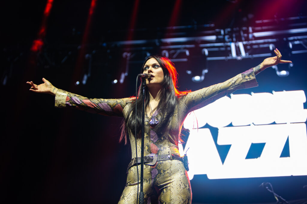 BobbieDazzle MJB Cardiff 22072025 2