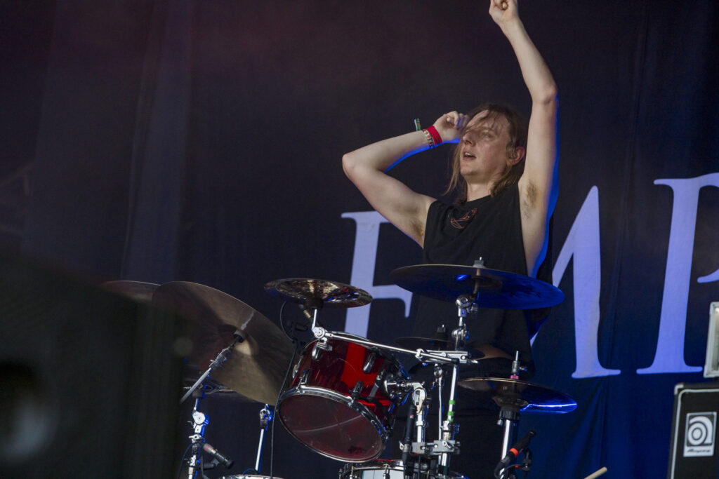 Employed To Serve 2000Trees Saturday 2025 Jon Dadds 8