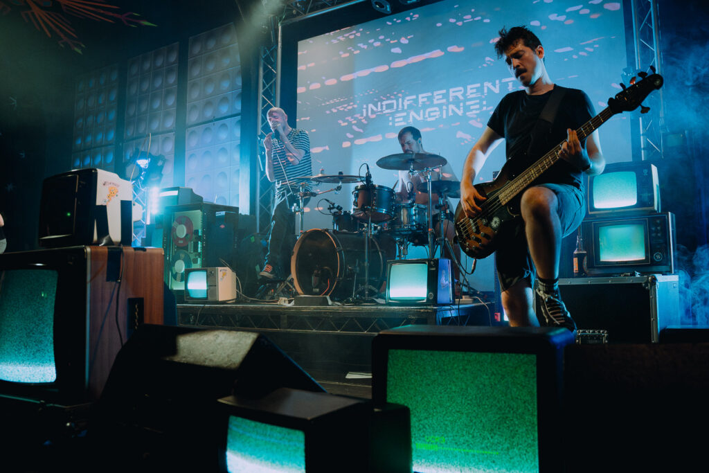 Indifferent engine web 2