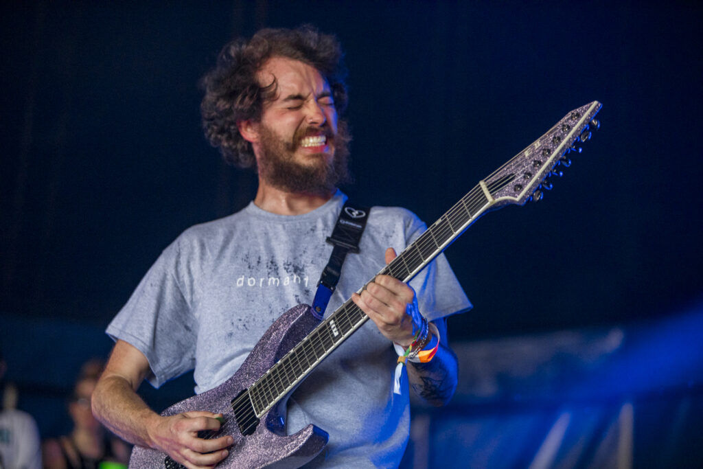 Kaonashi 2000Trees Friday 2025 Jon Dadds 19