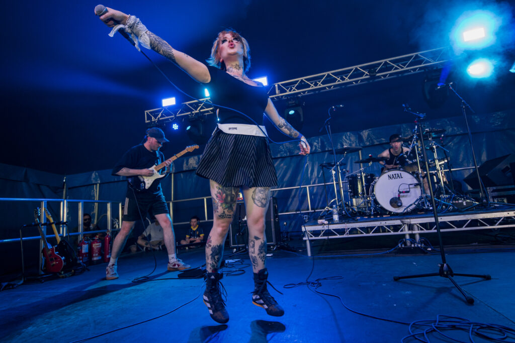 Love Rarely 2000Trees Saturday 2025 Jon Dadds 12