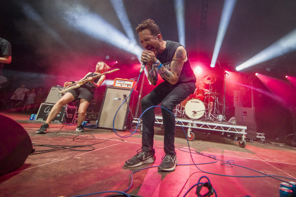 Million Dead 2000Trees Friday 2025 Jon Dadds 14