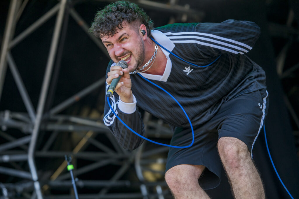 Snayx 2000Trees Thursday 2025 Jon Dadds 4