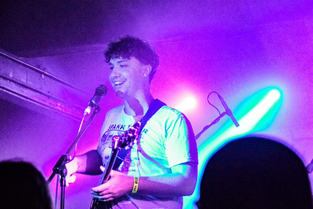 jumper boy tanita hingerty 3