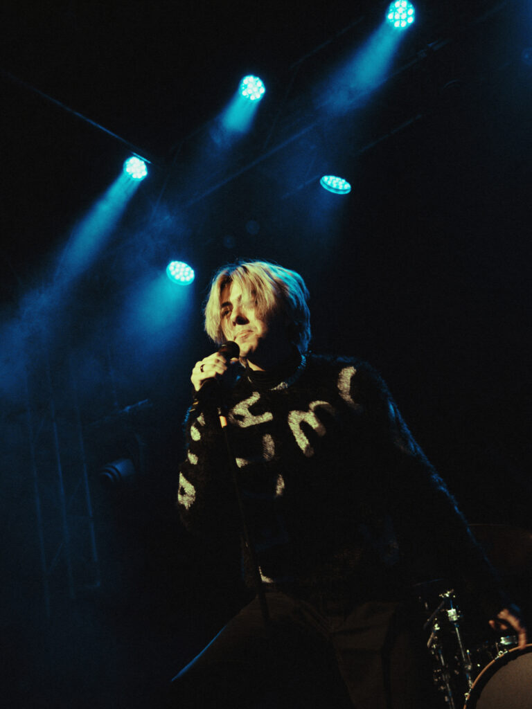 *In Progress* Voilà