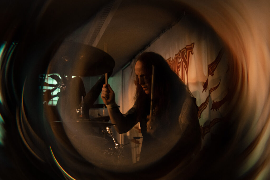 Lowen live at Dreamland Margate. Photo by Ricardo Marques