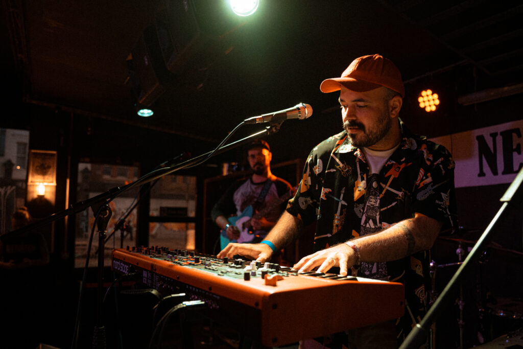 Papangu live in New Cross Inn, London. Photo by Ricardo Marques