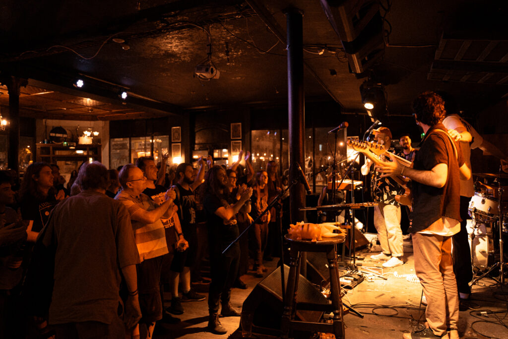 Papangu stuns London with Brazilian prog avant-garde metal