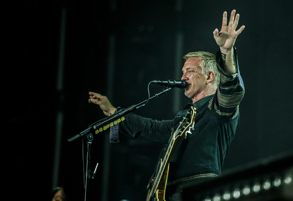 queen stone age lowlands festivl 2025 eva bakker 10