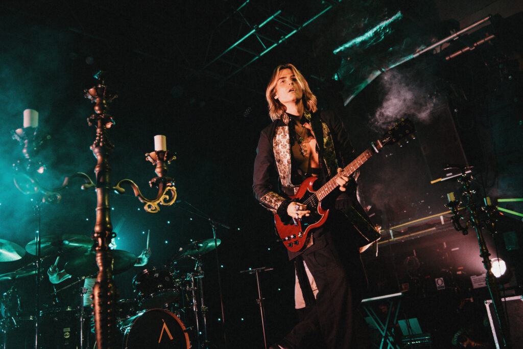 *In Progress* Voilà