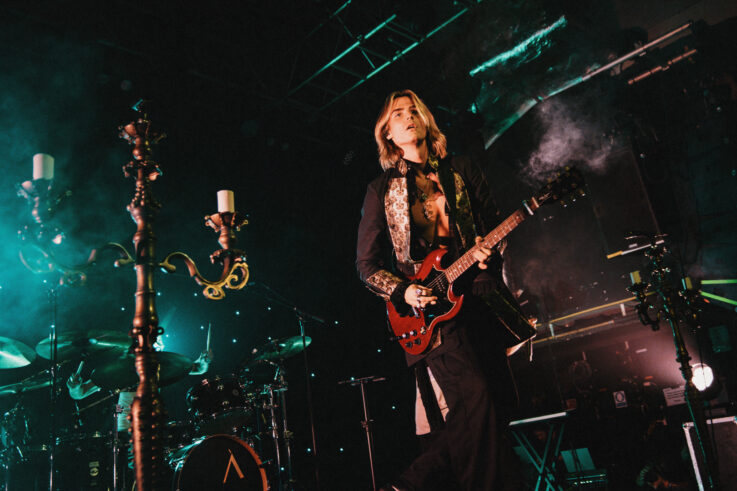 *In Progress* Voilà