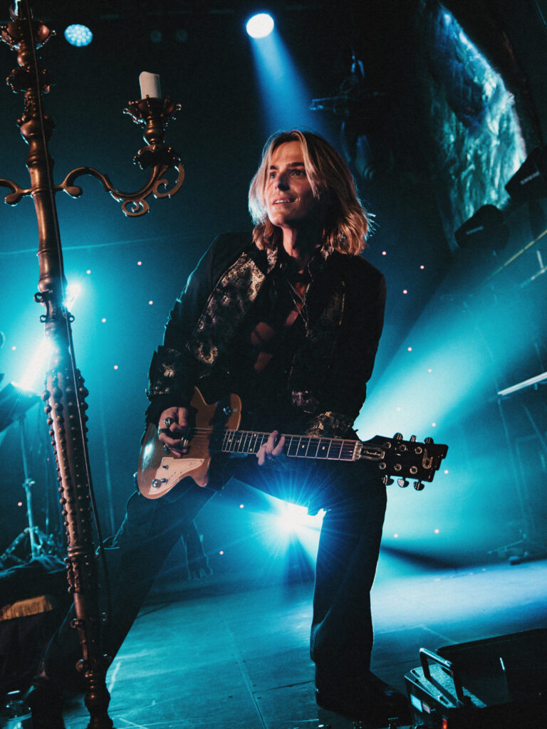 *In Progress* Voilà