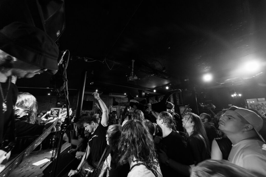 Blood Command New Cross Inn Magda Campagne 58