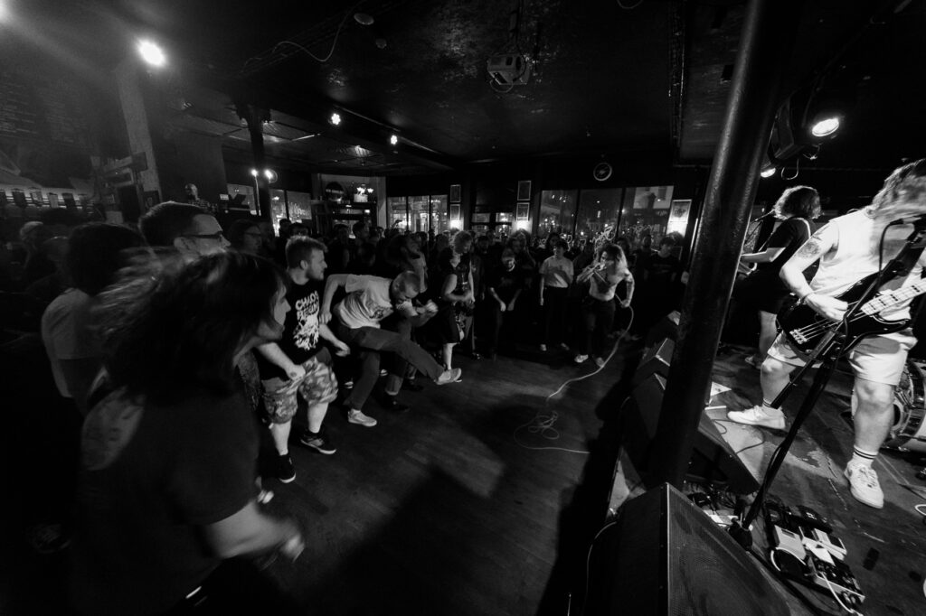 Chaos Reigns New Cross Inn Magda Campagne 95