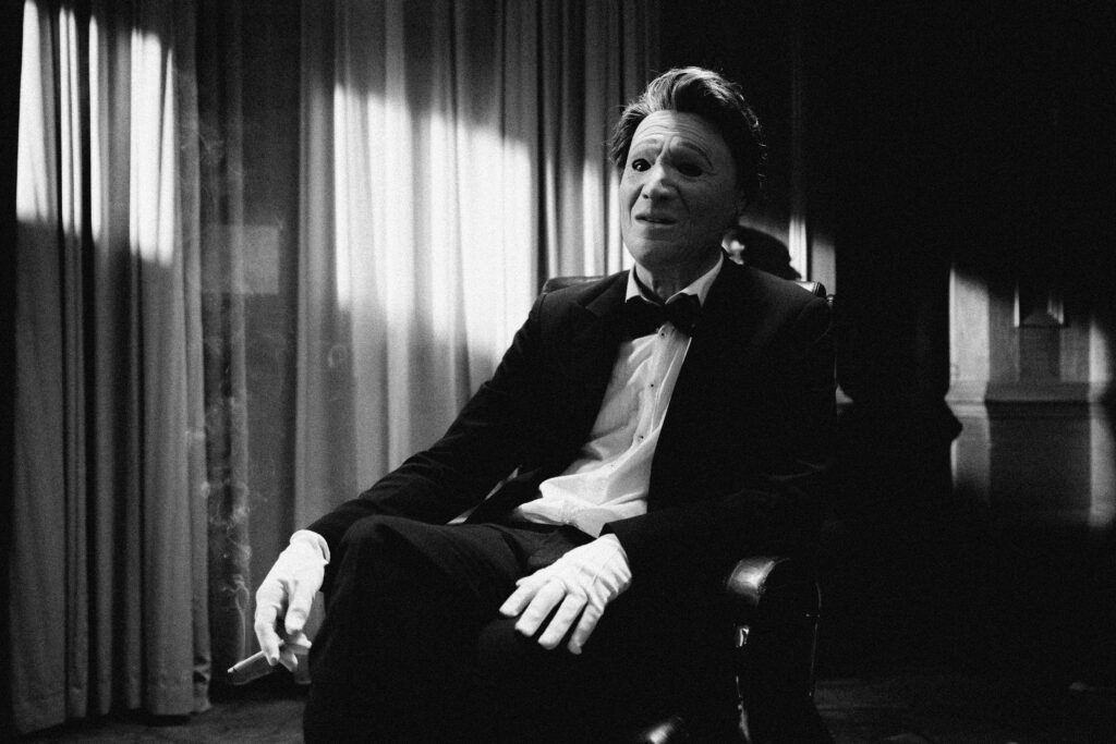 PRESIDENT release new single “DESTROY ME”