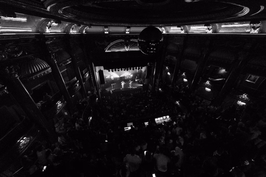 Somebodys Child KOKO Magda Campagne 83