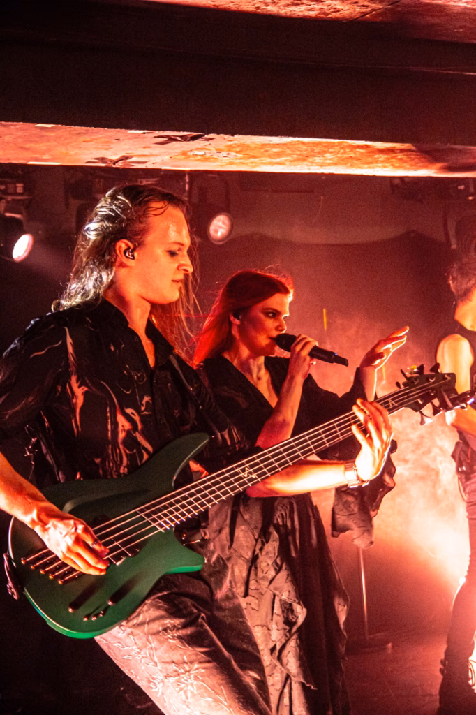 Blackbriar and Forever Still at The Underworld, London 28/10/2025 41 blackbriar the underworld kat stepanikova 14