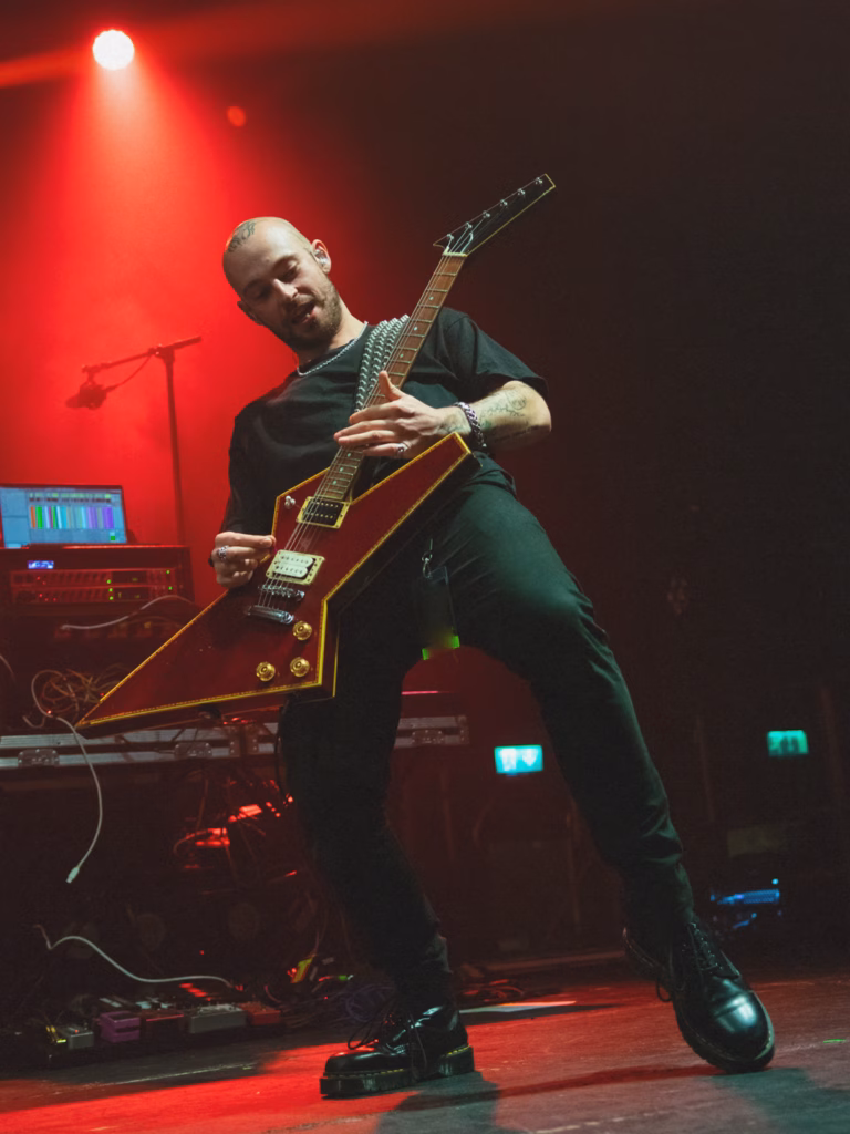 Hot Milk – O2 Victoria Warehouse, Manchester – 22/11/2025