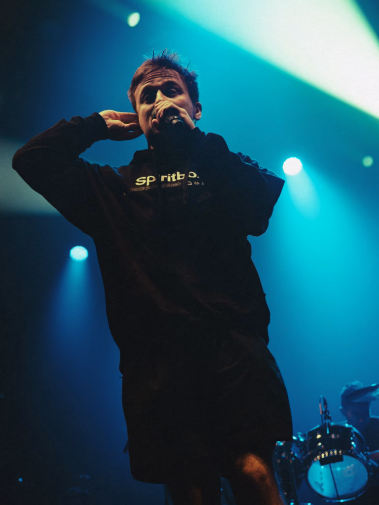 Hot Milk – O2 Victoria Warehouse, Manchester – 22/11/2025