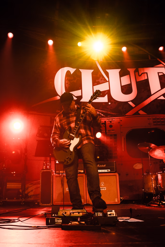 CLUTCH Roudhouse Magda Campagne 41