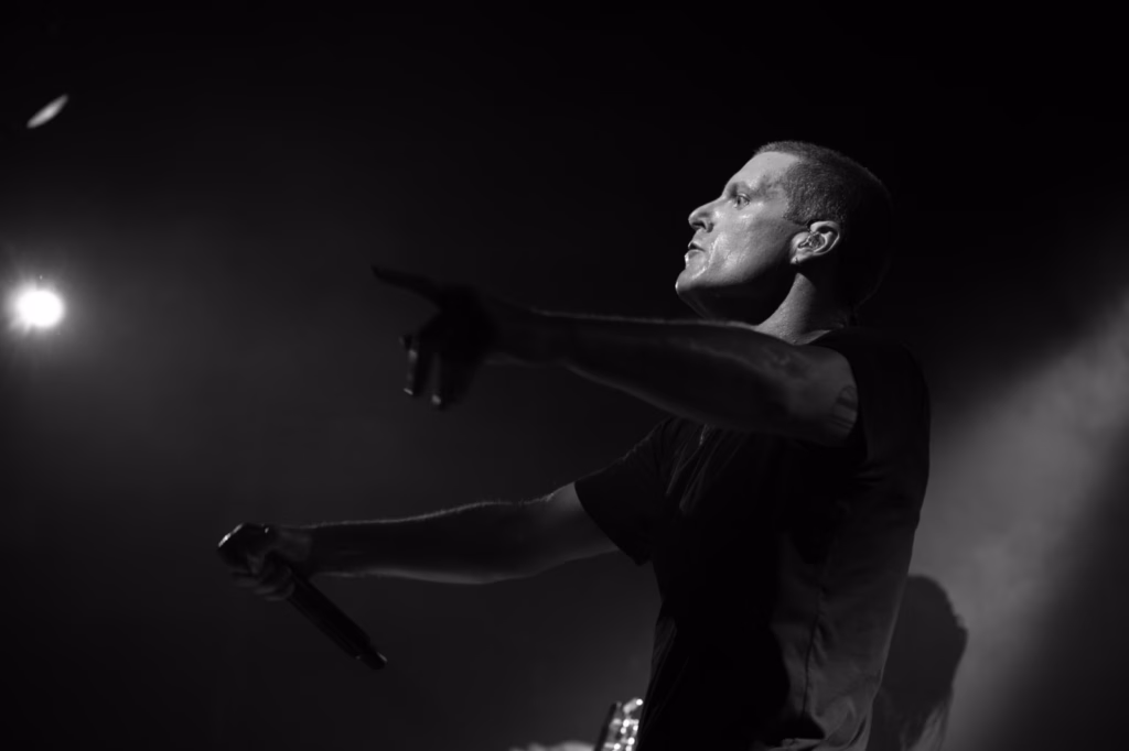 Live Gallery: Deafheaven, Portrayal of Guilt and Zeruel 13 deafheaven electric ballroom angelina emmanuel 11