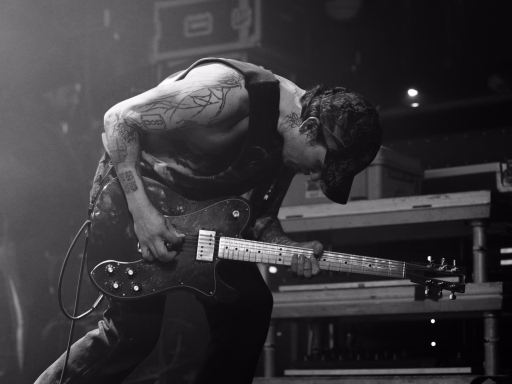 Live Gallery: Deafheaven, Portrayal of Guilt and Zeruel 33 portrayal of guilt electric ballroom angelina emmanuel 3