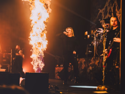 stars in my lenz PALEFACE FIRE 5 london2026